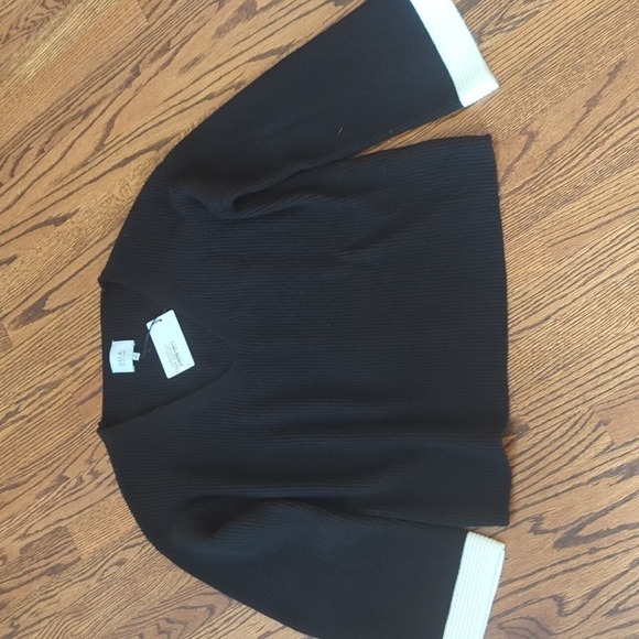 J.O.A. Keeney color block black/white ribbed knit soft v neck sweater. NWT. Sz M - Picture 3 of 8